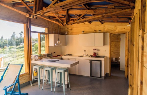 Choconta Cabin | Cabaña Tyto Alba. Cozy wooden cabin for 4 people. Located in Suesca.