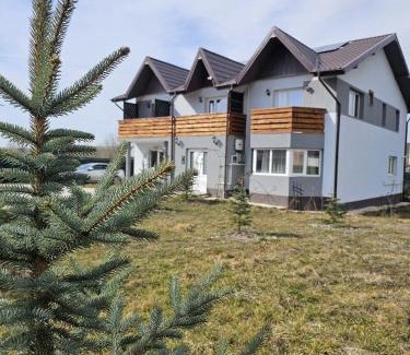 Letcani Ski Chalet | Cabana Ursu