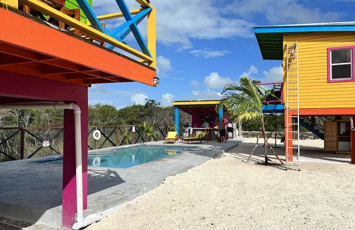 San Pedro Cottage | CABANAS 7 MINUTES FROM SECRET BEACH