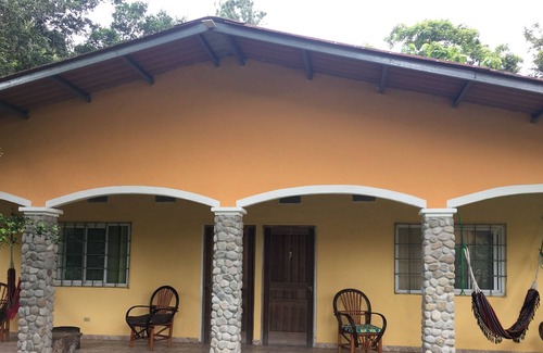 El Valle de Anton Hotel | Cabanas el Valle