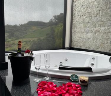 Pinto Bandeira Ski Chalet | CABANAS LE VIGNE