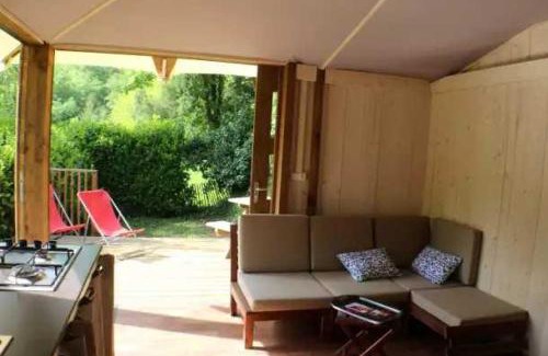 Saint-Constant-Fournoules House | Cabane 3 étoiles - Piscine - eec0cc
