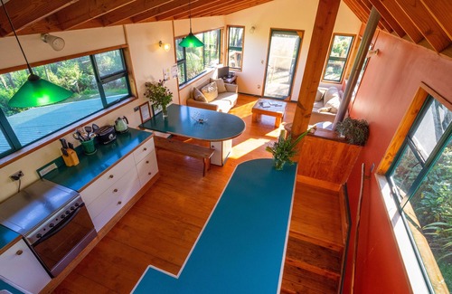 Mokihinui Cottage | Cabbage Tree Cottage - Beautiful home, stunning location. Pet-friendly.