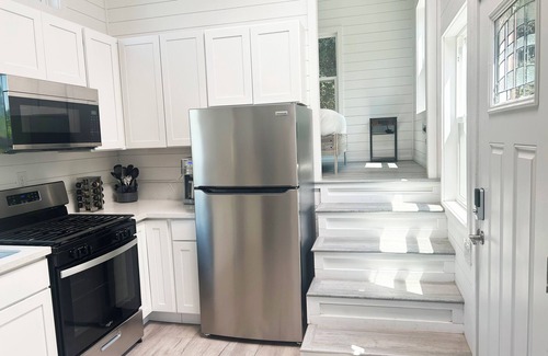 Fallbrook Cabin | Cabernet Cabin @ Vinyards, Fallbrook, 6 Adults 2 Kids, Wifi and AC, Fallbrook