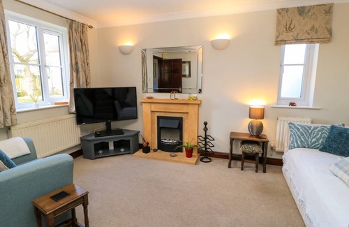 Moreton-in-Marsh Cottage | Cabin ∙ 1 bedroom ∙ 2 guests