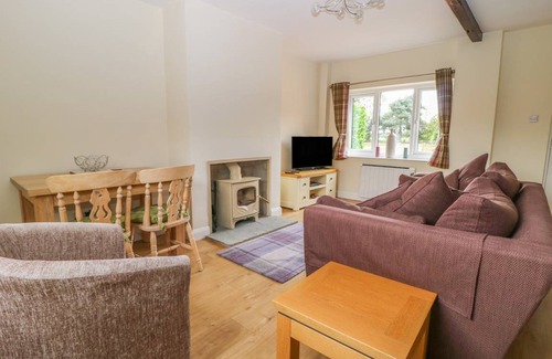 Storwood Cottage | Cabin ∙ 1 bedroom ∙ 2 guests