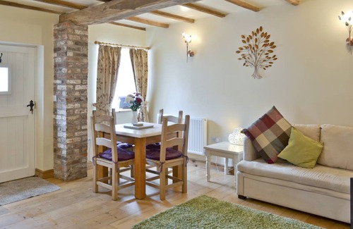 Buckton Cottage | Cabin ∙ 1 bedroom ∙ 2 guests