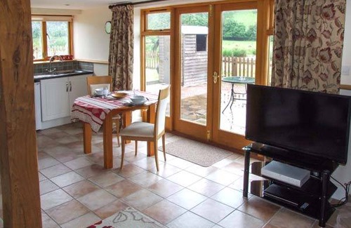 Newnham Cottage | Cabin ∙ 1 bedroom ∙ 2 guests