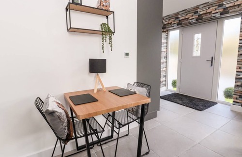 Saint Asaph Cottage | Cabin ∙ 1 bedroom ∙ 2 guests