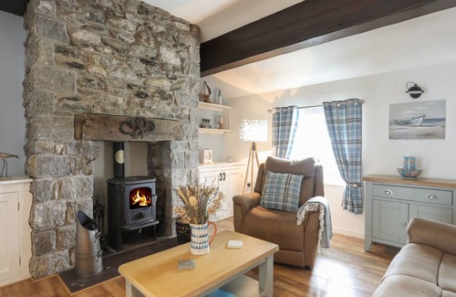 Menai Bridge Cottage | Cabin ∙ 1 bedroom ∙ 2 guests
