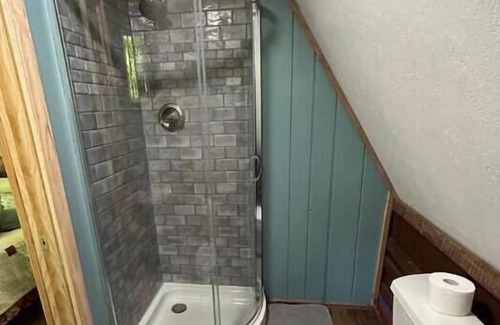 Northern Cabin | Cabin #1 Bela - Custom Built Aframe - Kid and Pet friendly