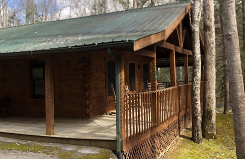 Oneida Cabin | Cabin #1 Cozy and relaxing cabin near Big South Fork