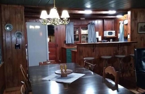 Cadillac Cabin | Cabin #11 -The Cadillac