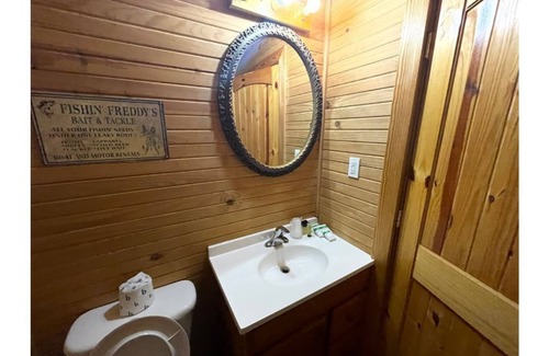 Negreet Cabin | Cabin 15 at Tranquility Bay Resort
