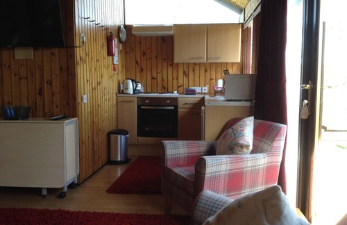 Taynuilt Cabin | Cabin 16 'Duart' nA Cosy Cabin With Views Over Loch Awe.