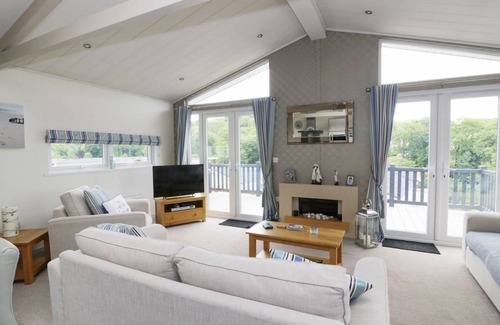 Narberth Cottage | Cabin ∙ 2 bedrooms ∙ 4 guests