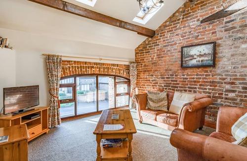 Poulton-le-Fylde Cottage | Cabin ∙ 2 bedrooms ∙ 4 guests