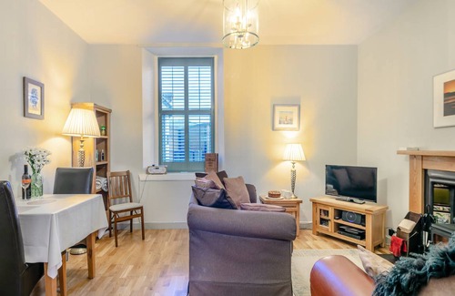 Huntly Cottage | Cabin ∙ 2 bedrooms ∙ 4 guests