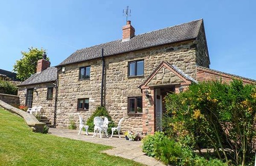 Belper Cottage | Cabin ∙ 2 bedrooms ∙ 4 guests
