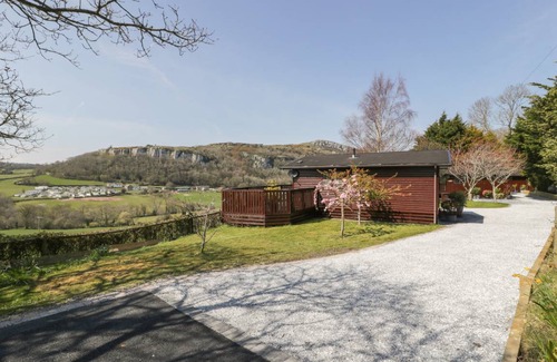 Rhyd-y-foel Cottage | Cabin ∙ 2 bedrooms ∙ 4 guests