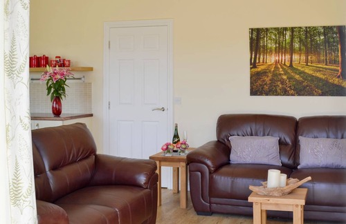 Peterlee Cottage | Cabin ∙ 2 bedrooms ∙ 4 guests