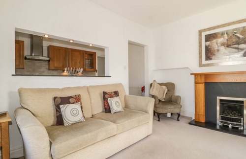 Keswick Cottage | Cabin ∙ 2 bedrooms ∙ 4 guests