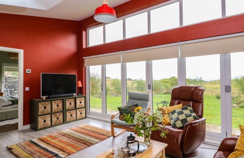 Oban Cottage | Cabin ∙ 2 bedrooms ∙ 4 guests