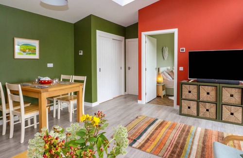 Oban Cottage | Cabin ∙ 2 bedrooms ∙ 4 guests