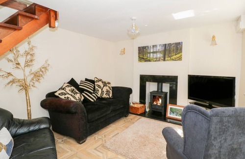 Lydney Cottage | Cabin ∙ 2 bedrooms ∙ 4 guests