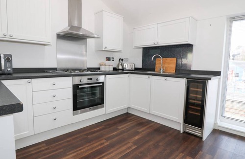 Rhyd-y-clafdy Cottage | Cabin ∙ 2 bedrooms ∙ 5 guests