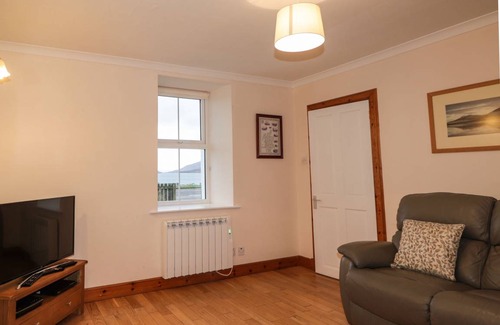 Nostie Cottage | Cabin ∙ 2 bedrooms ∙ 4 guests