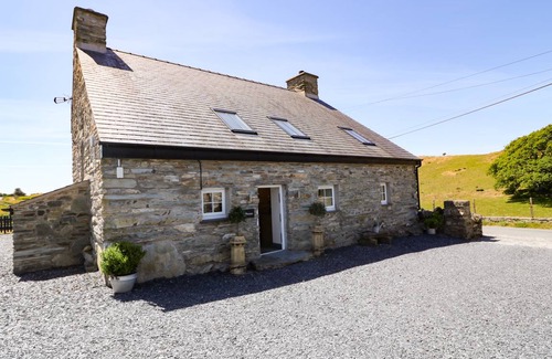 Porthmadog Cottage | Cabin ∙ 2 bedrooms ∙ 6 guests