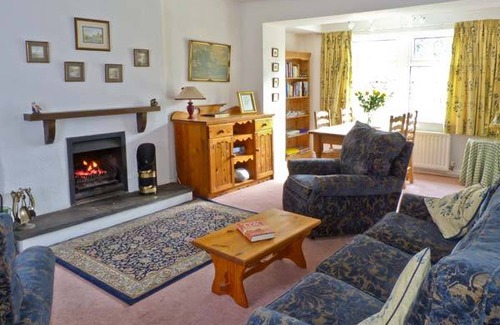 Langcliffe Cottage | Cabin ∙ 2 bedrooms ∙ 4 guests