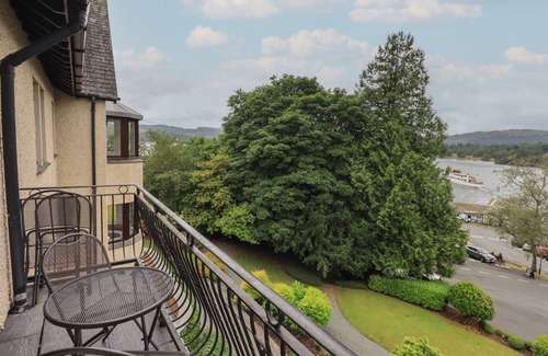 Waterhead Cottage | Cabin ∙ 2 bedrooms ∙ 4 guests