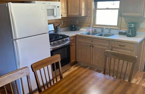 Gaylord House | Cabin 2340 - Comfortable Log Cabin within Private Resort