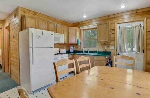 Gaylord House | Cabin 2440 - Beautiful Log Cabin in Private Resort