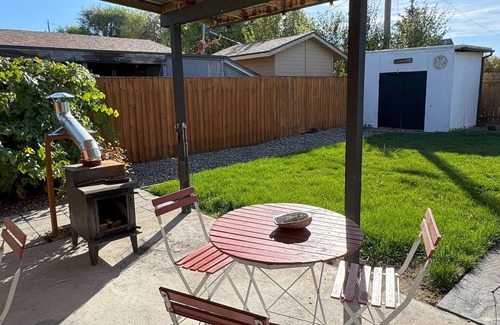 Boise House | Cabin 2BR/2BA home, 3 min to airport, downtown, and BSU. Long stays available.