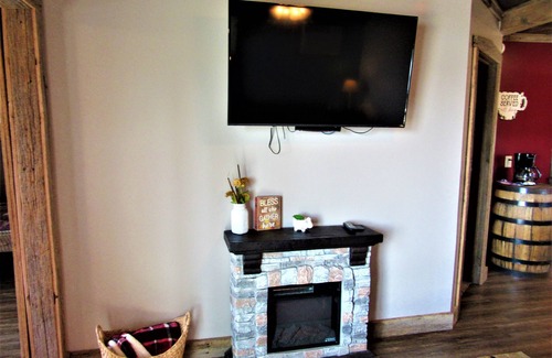 Murray Cabin | Cabin 3 at Kentucky Lake's Lynnhurst Family Resort