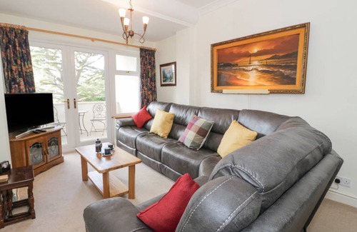 Llanbedr-dyffryn-clwyd Cottage | Cabin ∙ 3 bedrooms ∙ 6 guests
