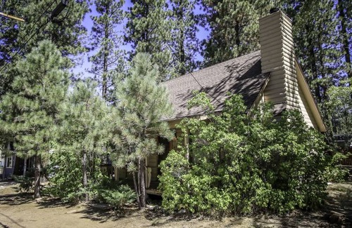 Big Bear Lake Cabin | Cabin ∙ 3 bedrooms ∙ 6 guests