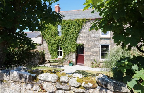 Lower Boscaswell Cottage | Cabin ∙ 3 bedrooms ∙ 5 guests