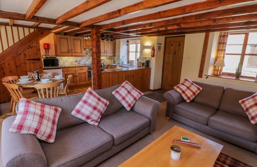 Ruswarp Cottage | Cabin ∙ 3 bedrooms ∙ 5 guests