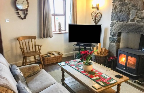 Mynytho Cottage | Cabin ∙ 3 bedrooms ∙ 6 guests