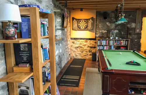 Mynytho Cottage | Cabin ∙ 3 bedrooms ∙ 6 guests