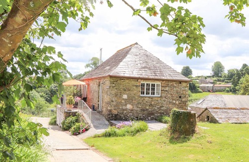 Callington Cottage | Cabin ∙ 3 bedrooms ∙ 6 guests