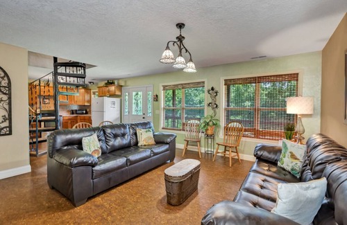 Langston Cabin | Cabin #3 - Fisherman's Landing/4 Bedroom Fishing Cabin w/Covered Boat Shelter