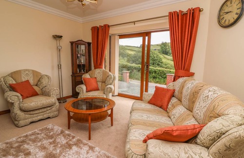 Llanidloes Cottage | Cabin ∙ 3 bedrooms ∙ 6 guests