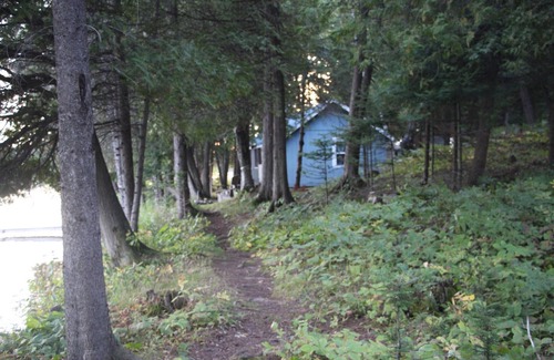 Magnetawan Cabin | Cabin #3 - Just Steps From Beautiful Lake Cecebe