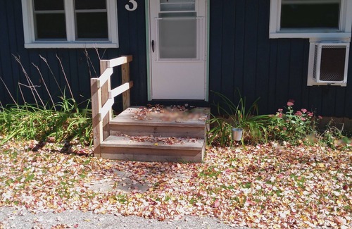 Grayling Cabin | Cabin #3 - Mill Pond CT