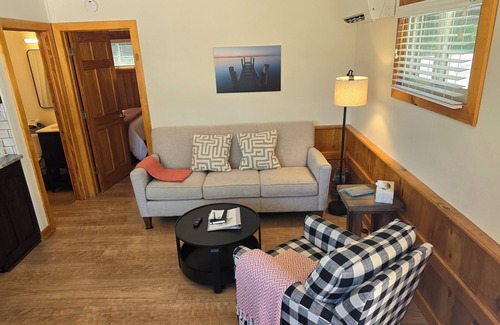Lake Ann Cabin | Cabin #3- Sleeping Bear Resort